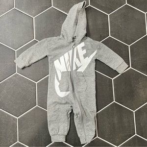 Nike 9 month gray zipper outfit